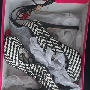 Stylish Black and White Women's Heels